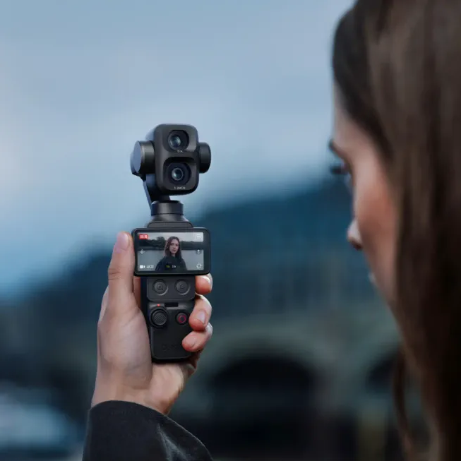 DJI Osmo Pocket 4P Vlog Combo Classic Black